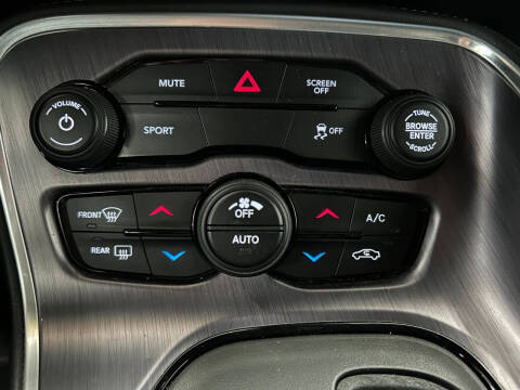 2018 Dodge Challenger SXT