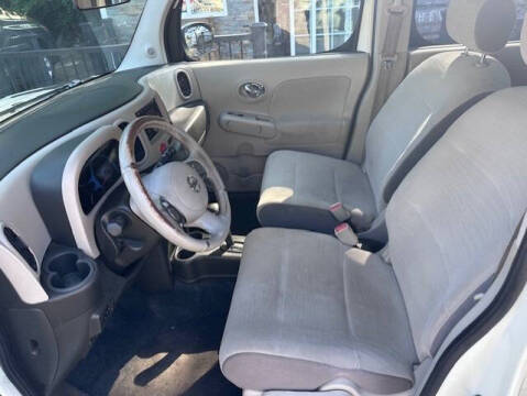 2011 Nissan cube 1.8