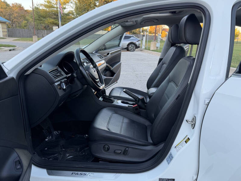 2018 Volkswagen Passat 2.0T SE