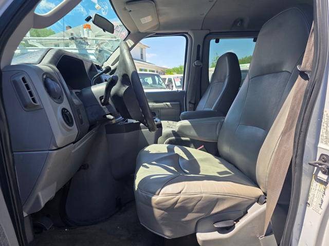 2011 Ford E-Series