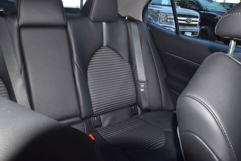 2024 Toyota Camry Hybrid SE