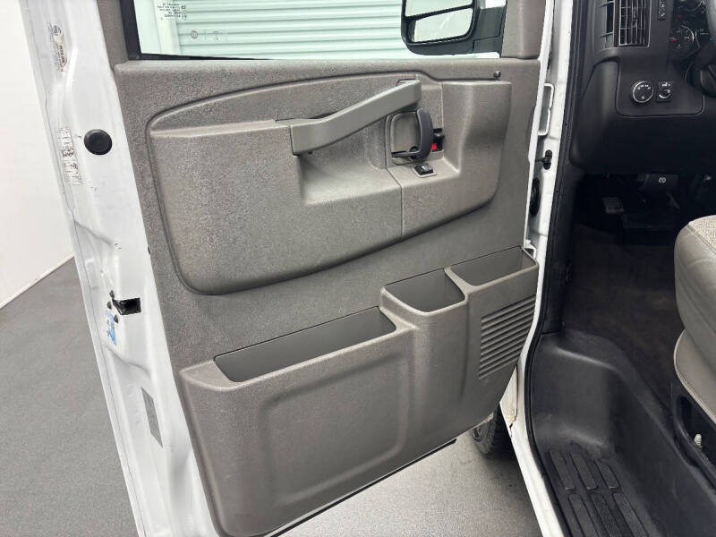 2020 Chevrolet Express LT 3500