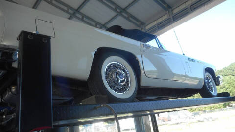 1957 Ford Thunderbird