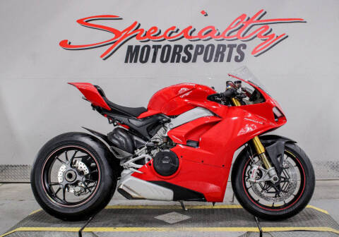 Ducati Panigale V4 S Image