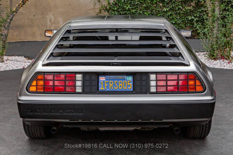 1981 DeLorean DMC-12