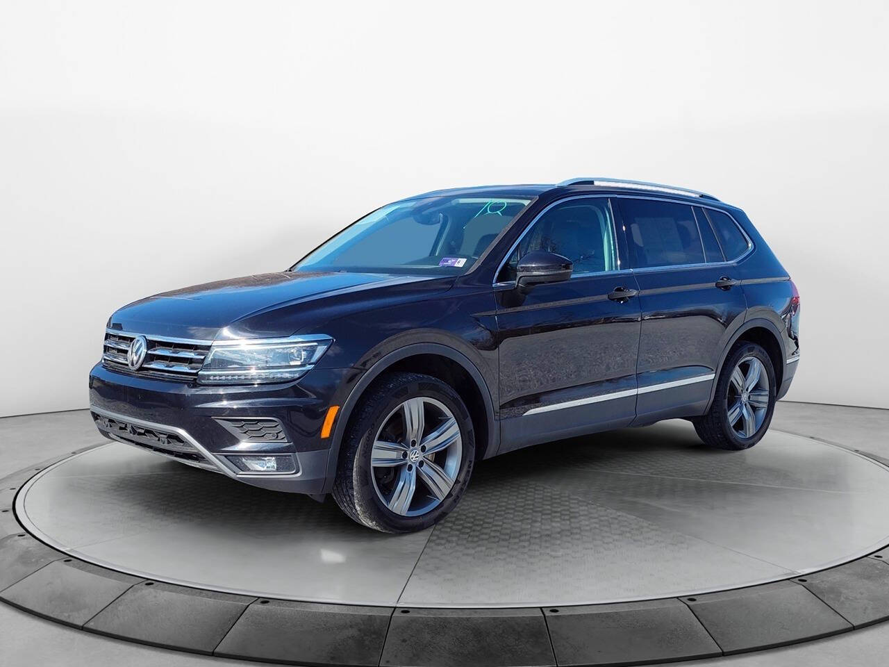 2018 Volkswagen Tiguan for sale at Tennessee Motors in Elizabethton, TN