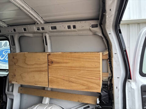 2021 Chevrolet Express 2500