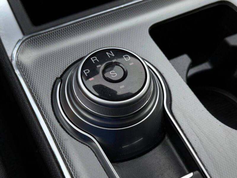 2021 Ford Edge Titanium