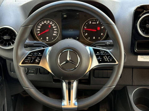 2025 Mercedes-Benz Sprinter