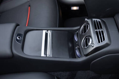 2019 Rolls-Royce Black Badge Dawn