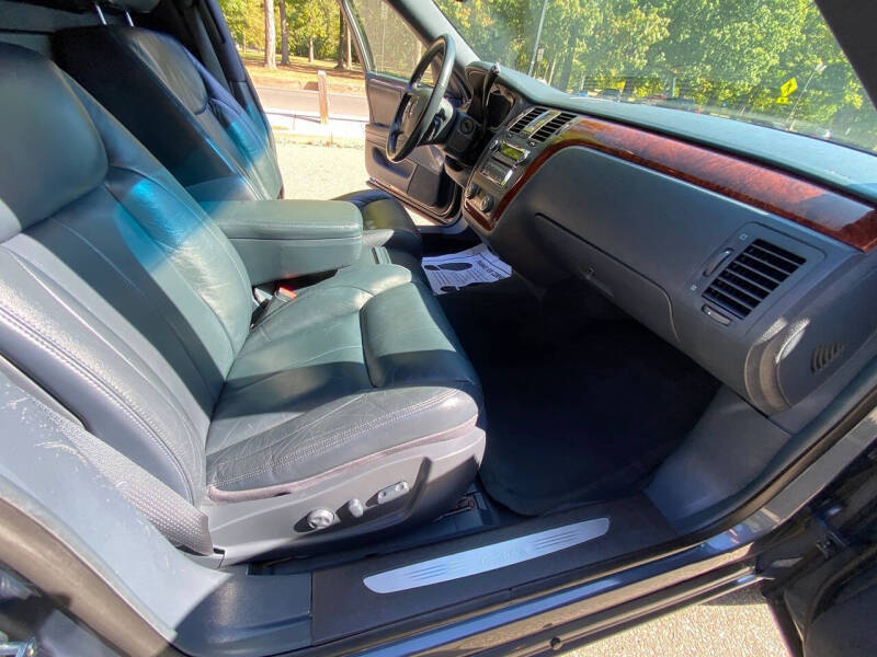 2011 Cadillac DTS Pro Coachbuilder Limo