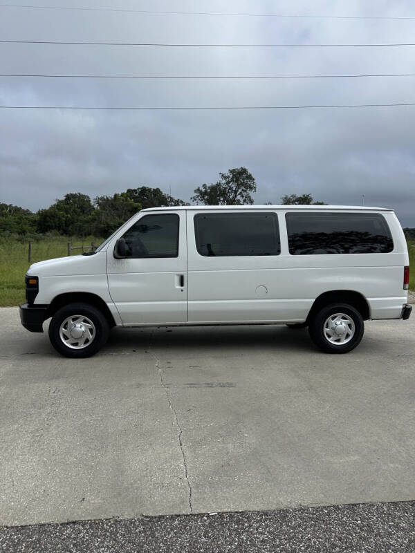 2010 Ford E-350