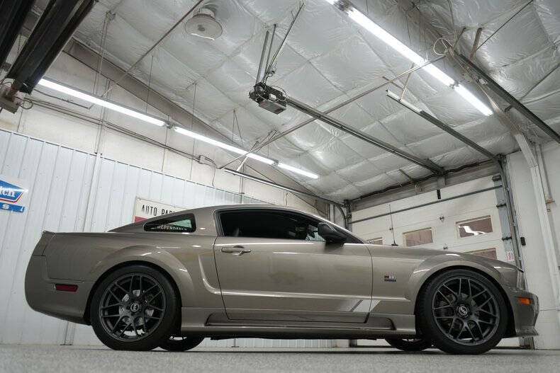 2005 Ford Mustang