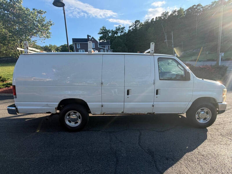 2012 Ford E-Series E-250