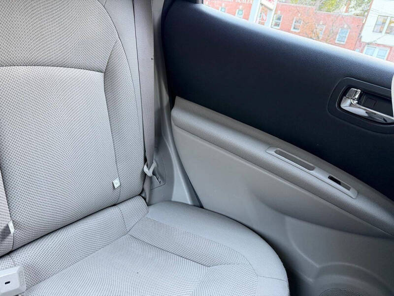 2014 Nissan Rogue Select S