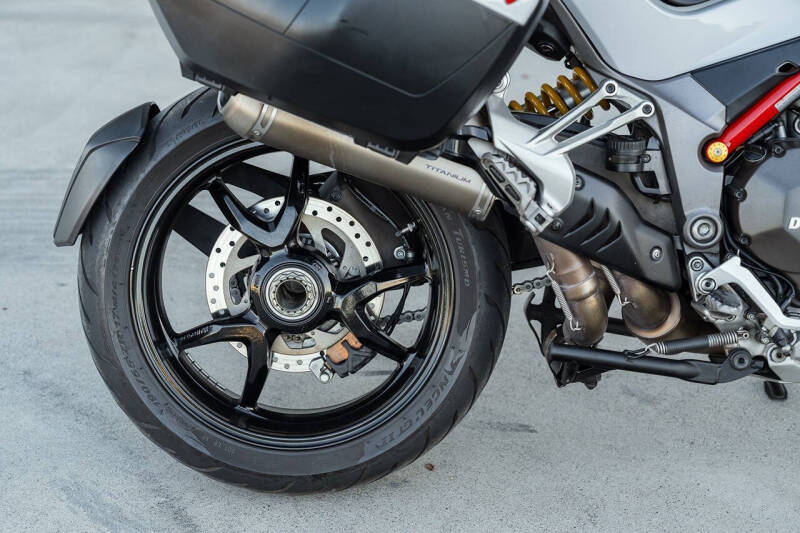 2015 Ducati MULTISTRADA 1200 S TOURING