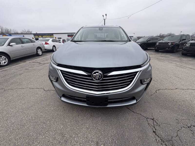 2023 Buick Enclave Essence