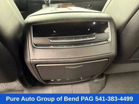 2022 Cadillac Escalade Sport Platinum