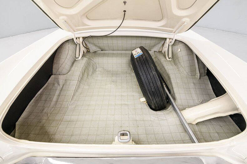 1957 Ford Thunderbird