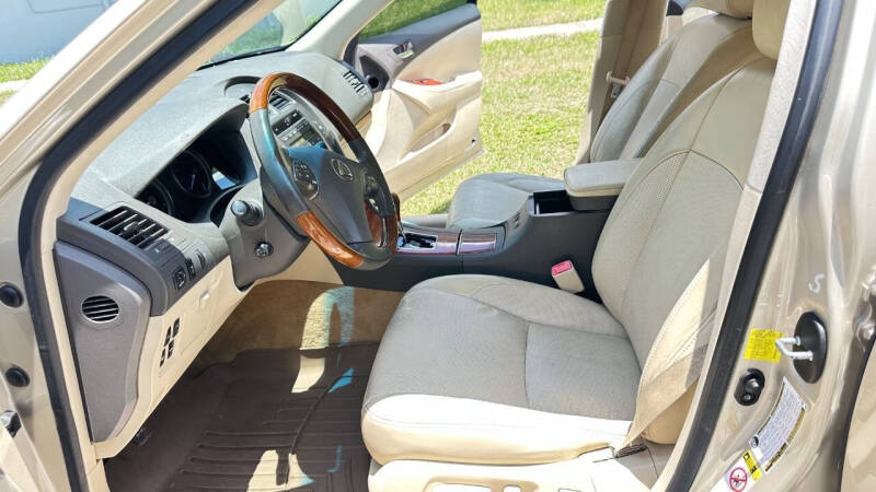 2011 Lexus ES 350