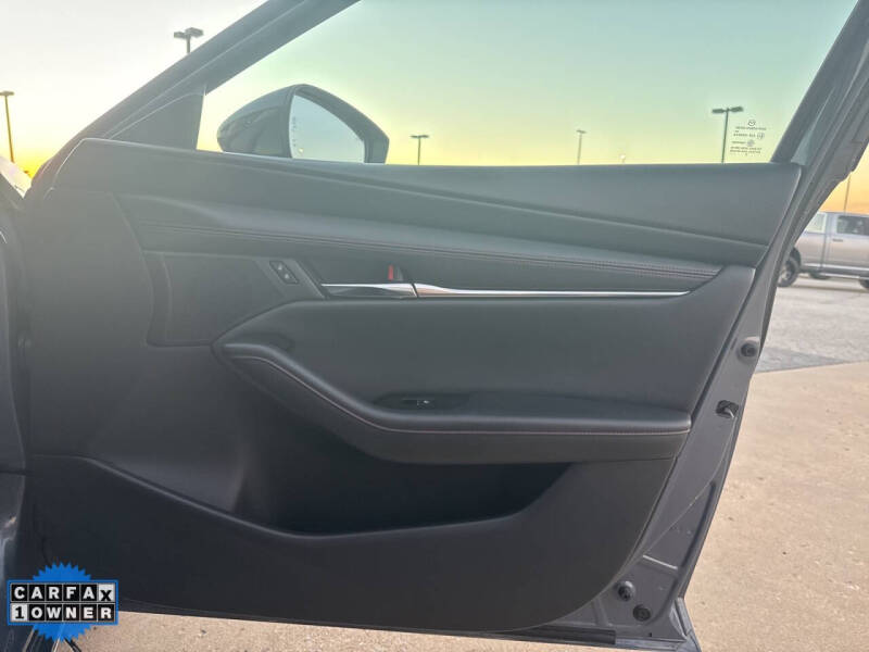 2024 Mazda Mazda3 Hatchback 2.5 S Carbon Edition