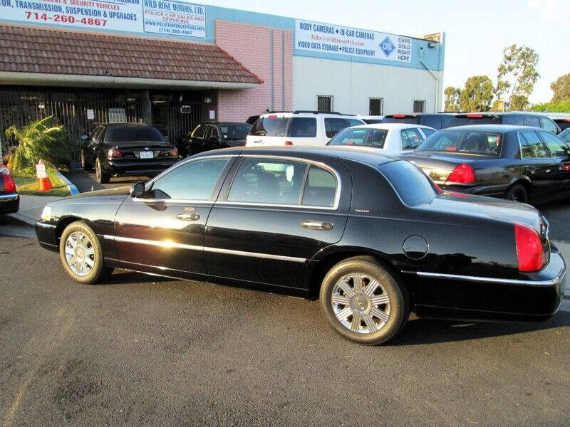2011 Lincoln Town Car Executive L