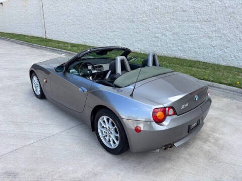 2003 BMW Z4 2.5i