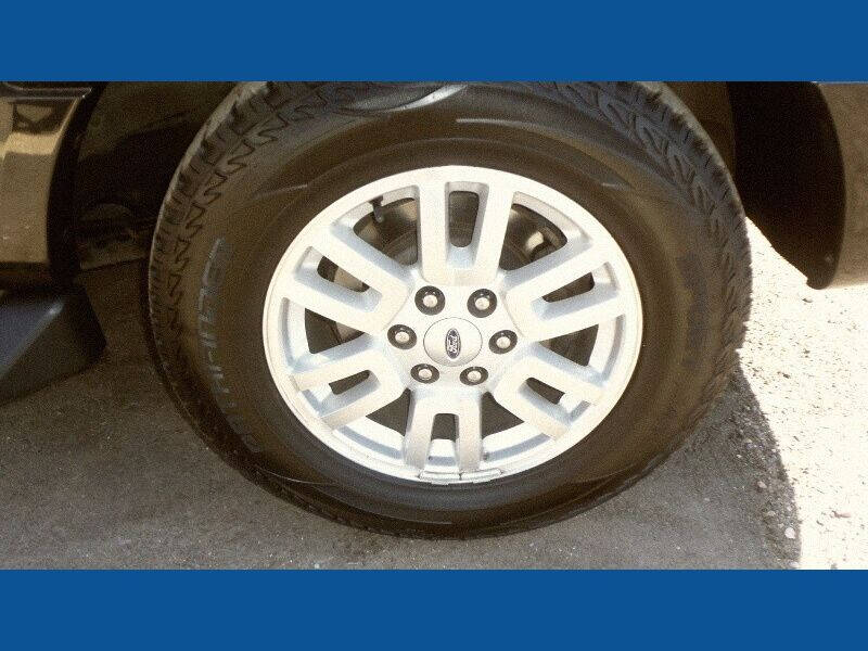 2011 Ford Expedition EL XLT