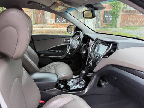 2013 Hyundai Santa Fe GLS