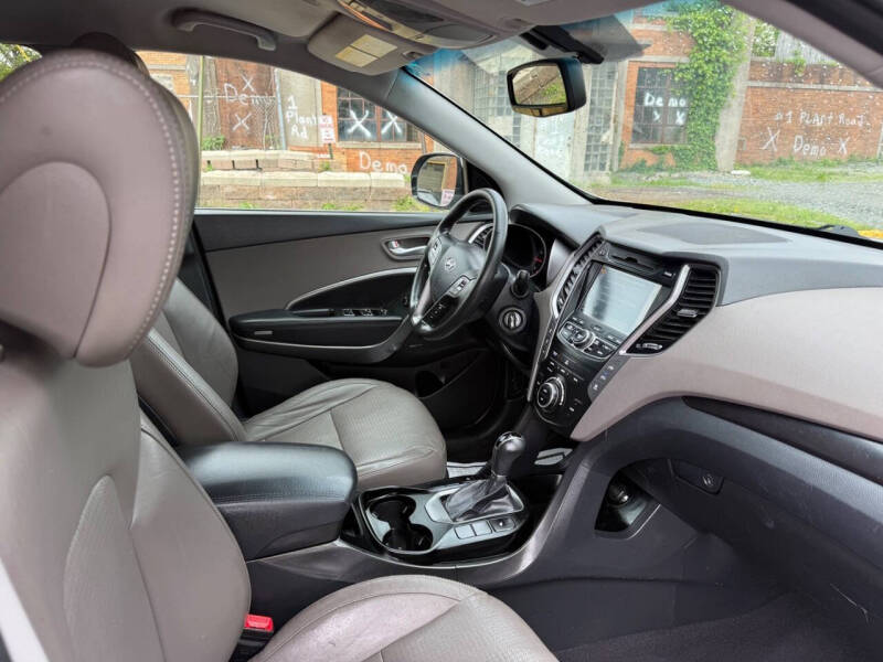 2013 Hyundai Santa Fe GLS