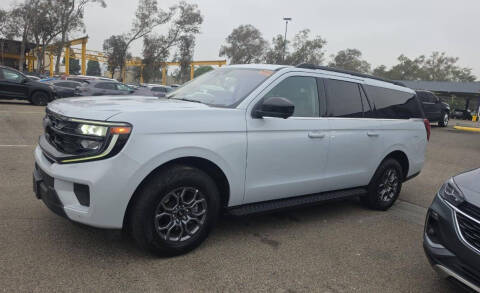 2025 Ford Expedition MAX Active