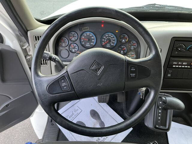 2019 International DuraStar 4300