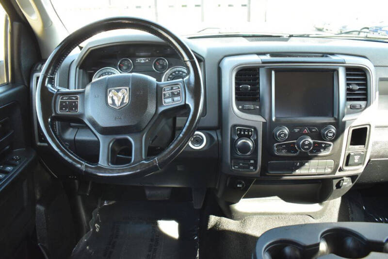 2020 RAM 1500 Classic Tradesman