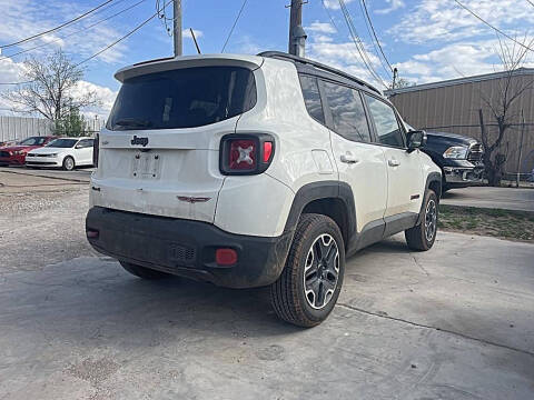 2017 Jeep Renegade Trailhawk