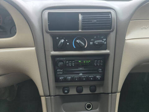 2003 Ford Mustang