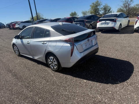 2016 Toyota Prius Two