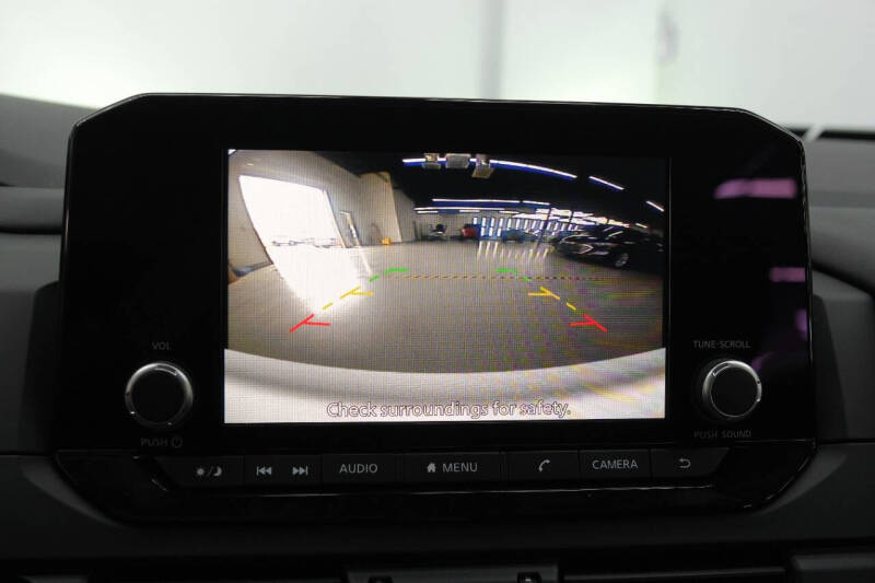 2025 Nissan Pathfinder S