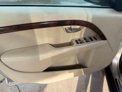 2016 Volvo XC70 T5 Drive-E Platinum