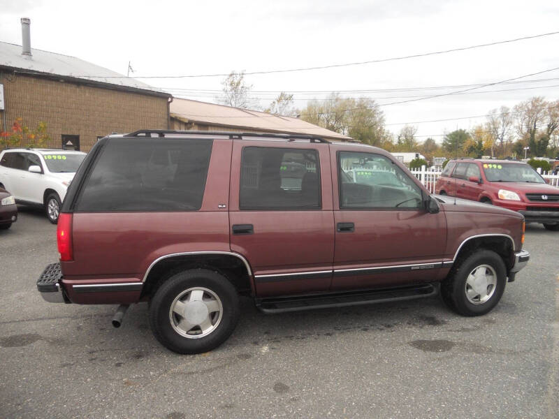 1997 GMC Yukon SLE photo 10