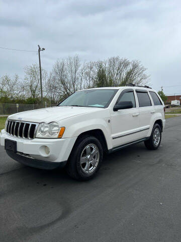 2005 Jeep Grand Cherokee for sale at Noble Auto in Hickory NC