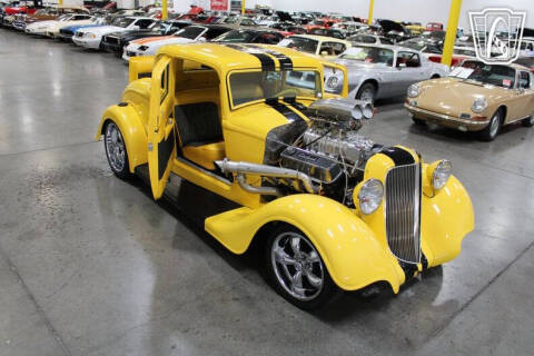 1933 Plymouth 5 Window