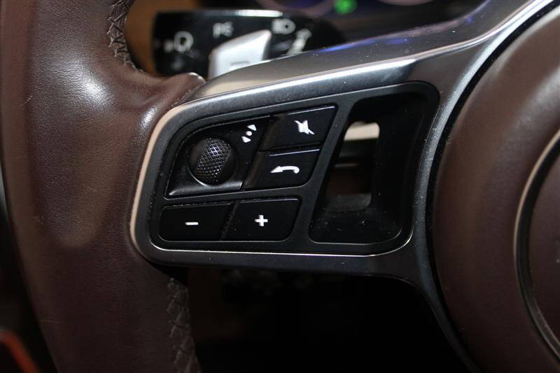 2018 Porsche Panamera