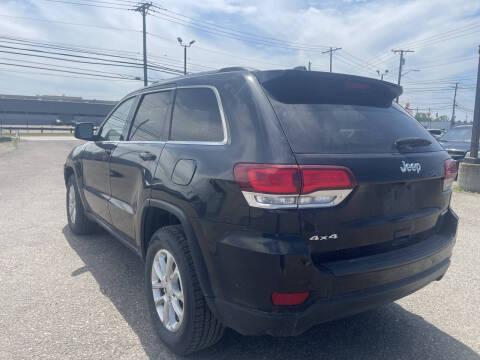 2021 Jeep Grand Cherokee Laredo E