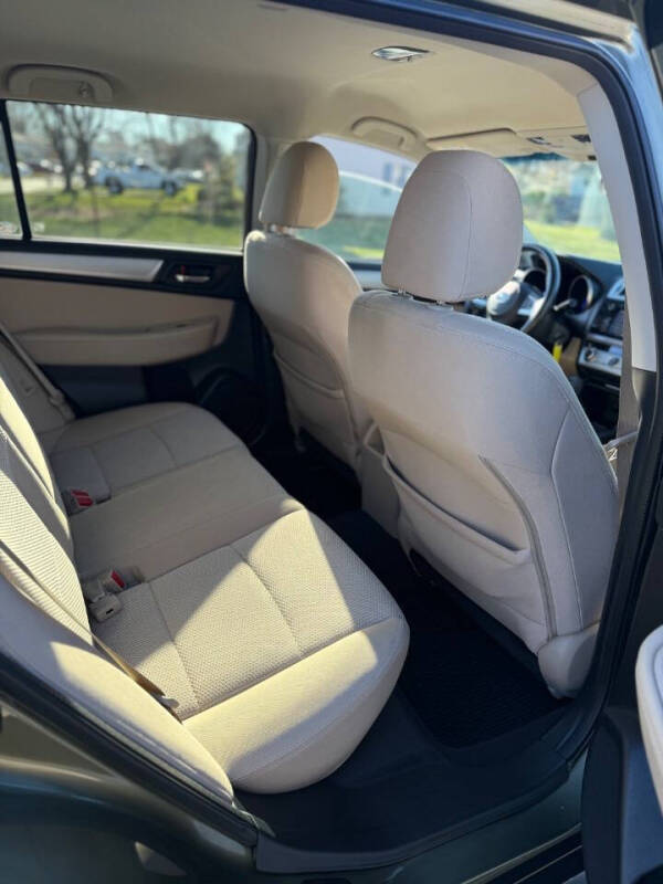 2016 Subaru Outback 2.5i Premium