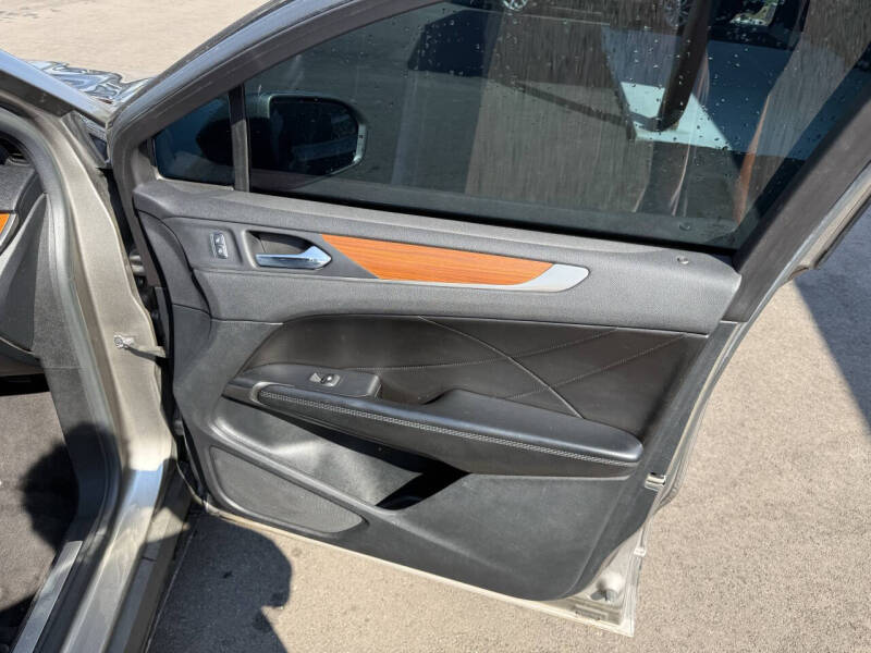 2017 Lincoln MKC Select