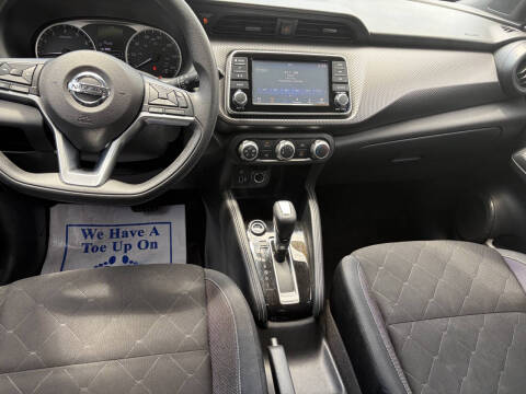 2019 Nissan Kicks S