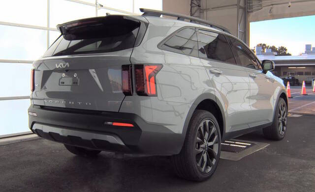 2022 Kia Sorento X-Line EX