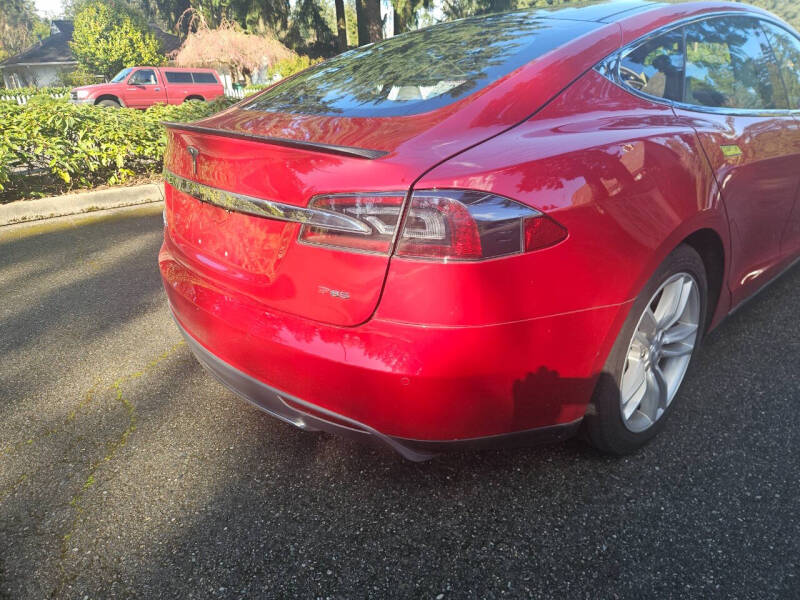 2014 Tesla Model S P85