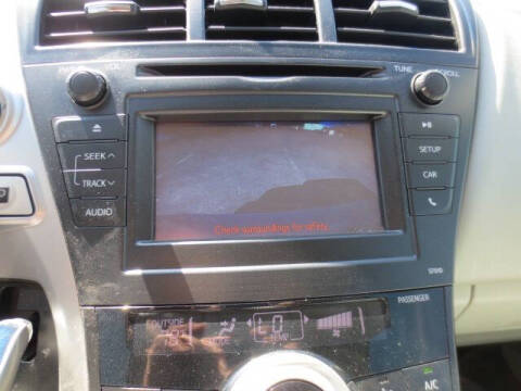 2012 Toyota Prius v Two