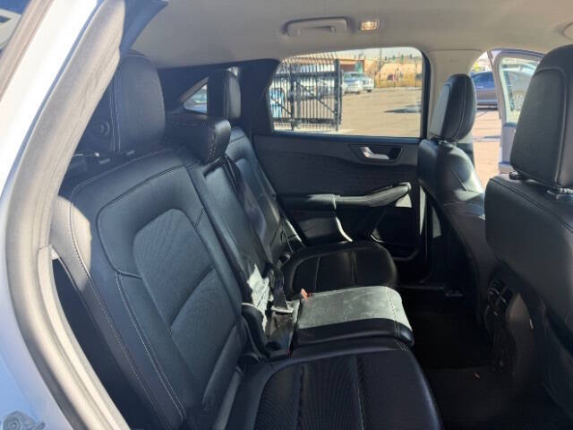 2020 Ford Escape SEL